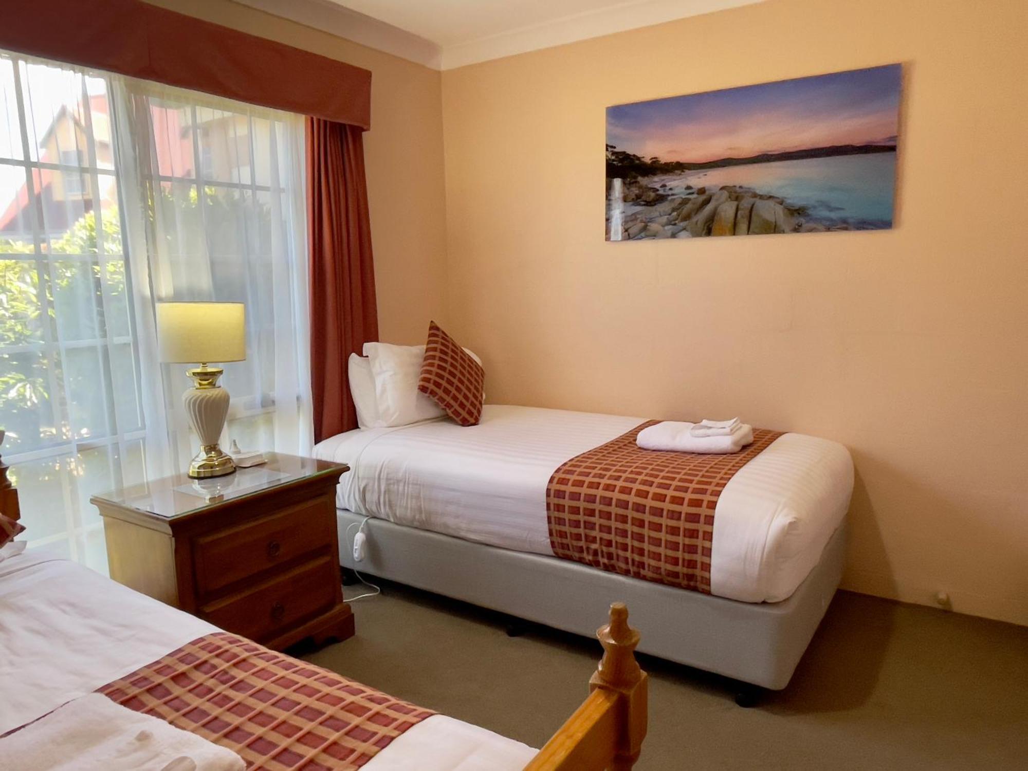 Swansea Cottages & Lodge Suites Ngoại thất bức ảnh