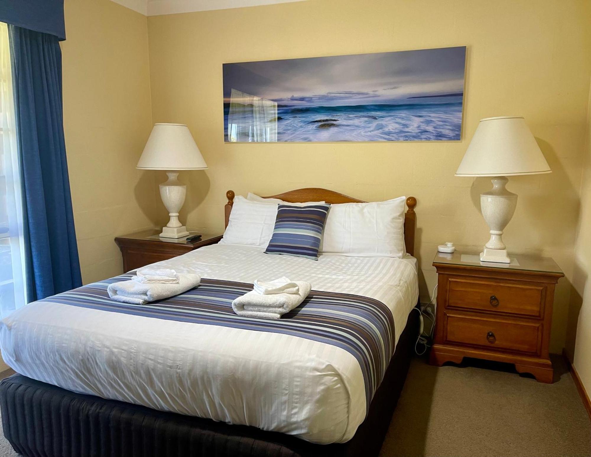 Swansea Cottages & Lodge Suites Ngoại thất bức ảnh