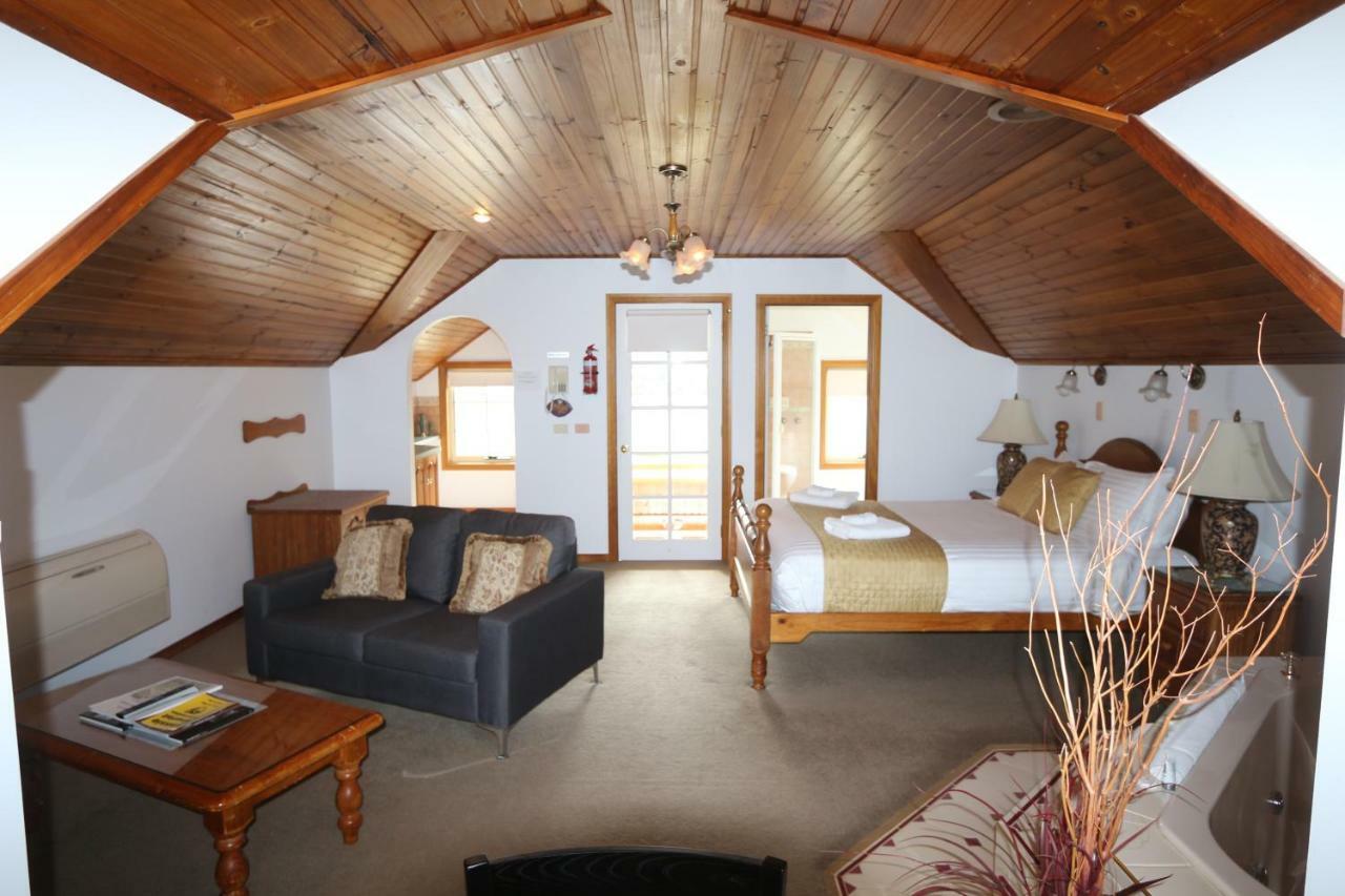 Swansea Cottages & Lodge Suites Ngoại thất bức ảnh