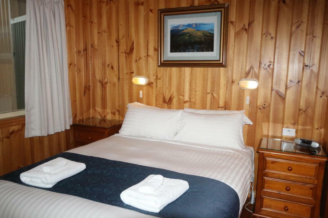 Swansea Cottages & Lodge Suites Ngoại thất bức ảnh