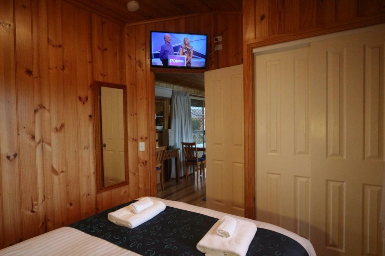 Swansea Cottages & Lodge Suites Ngoại thất bức ảnh